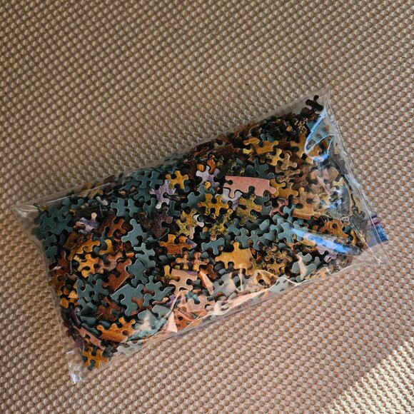 1000 Piece F. X. Schmid Puzzle - Lion Shaped Jigsaw - Pride of the Plains - Picture 5 of 12